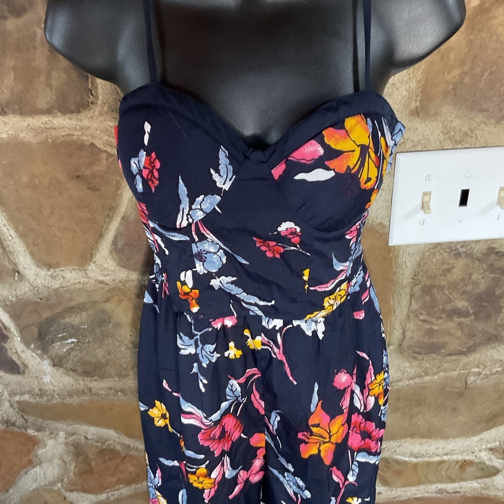 Band of Gypsies Floral Wide-Leg Jumpsuit Navy Blue Sweetheart Neckline Size M - Picture 2 of 11
